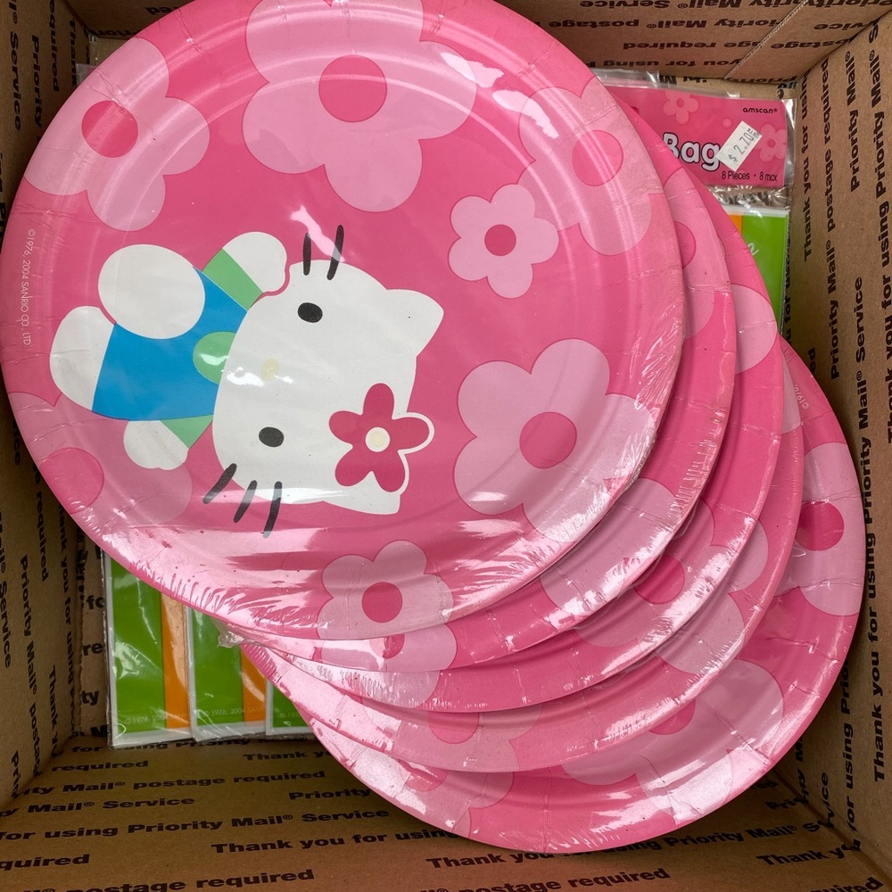 Hello Kitty Party theme box